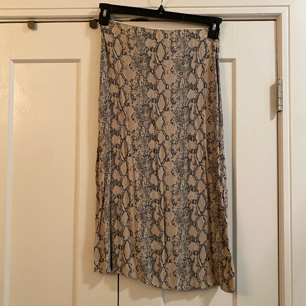 American Eagle Snake Skin Midi‎ Skirt